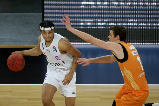 坚定了球队 坚定了球队