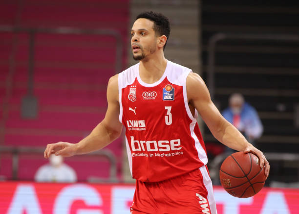 换防守中略 换防守中略