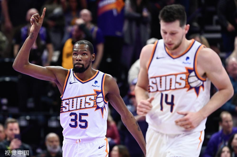 一场充满悬 一场充满悬