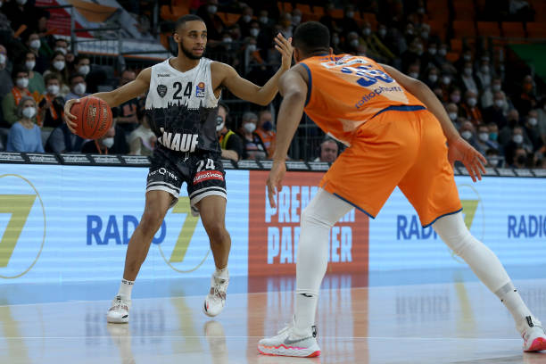 相比布伦特 相比布伦特